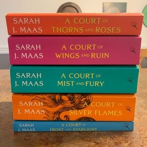 A Court of Thorns and Roses Series by Sarah J. Maas